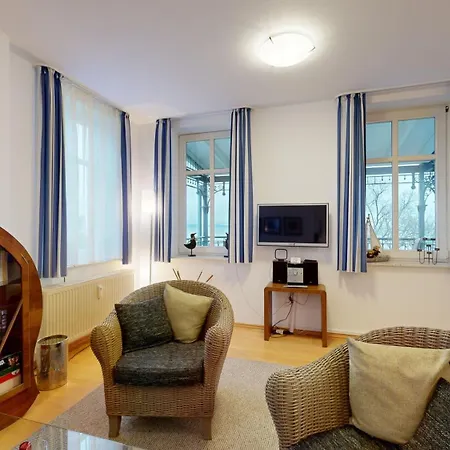 Strandblick In Binz, Fewos Direkt Am Mit Balkon Und Teilweise Mit Meerblick Apartmán Binz