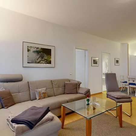 Strandblick In Binz, Fewos Direkt Am Mit Balkon Und Teilweise Mit Meerblick Apartmán Binz
