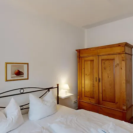 Apartmán Strandblick In Binz, Fewos Direkt Am Mit Balkon Und Teilweise Mit Meerblick *