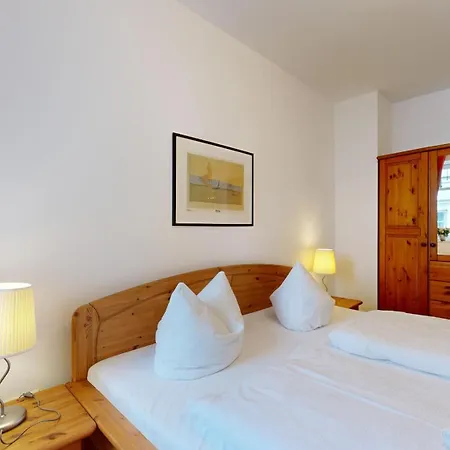 Apartmán Strandblick In Binz, Fewos Direkt Am Mit Balkon Und Teilweise Mit Meerblick Binz